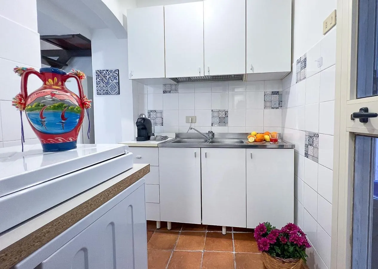 Esperia Holiday House Catania 0*,
